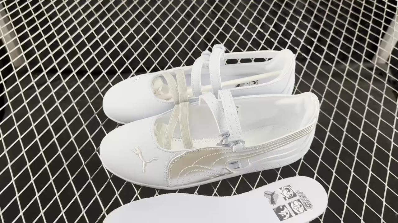 Puma Speedcat Ballet Metallic Wns Low-Top Lifestyle Sneakers Multi