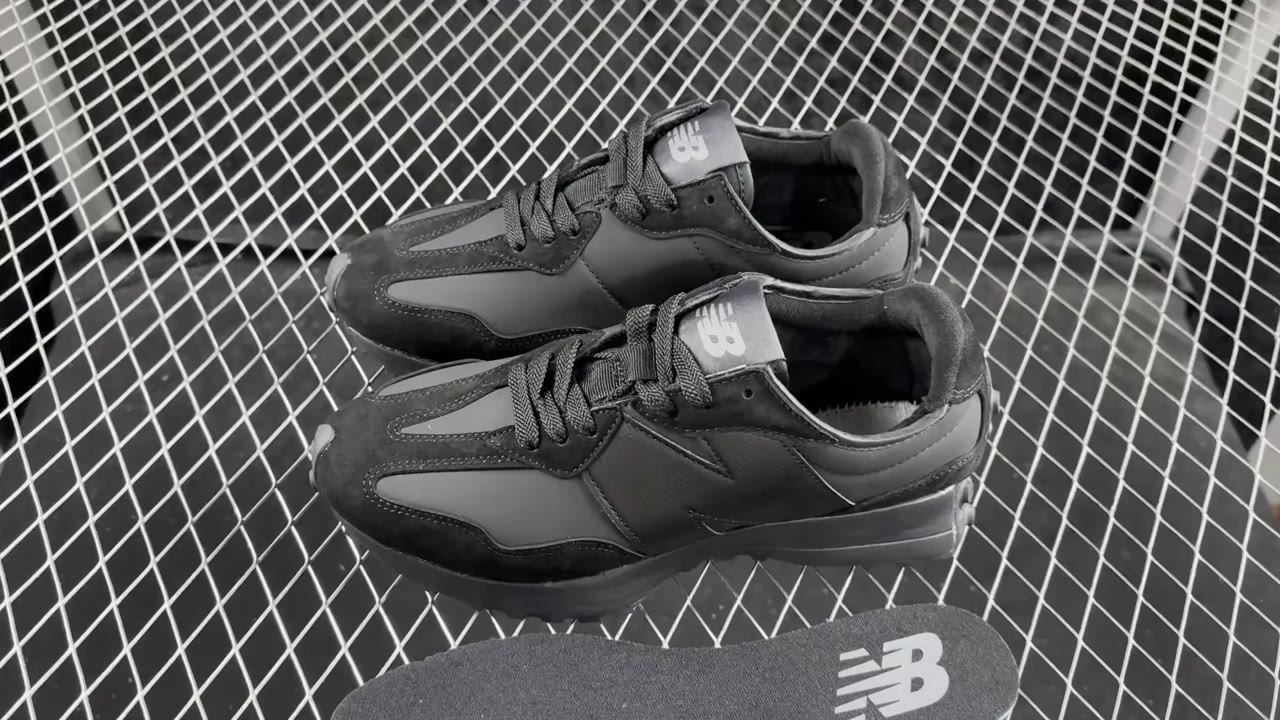 New Balance 327 Low-Top Running Shoes Multi (NEWBAL-88)