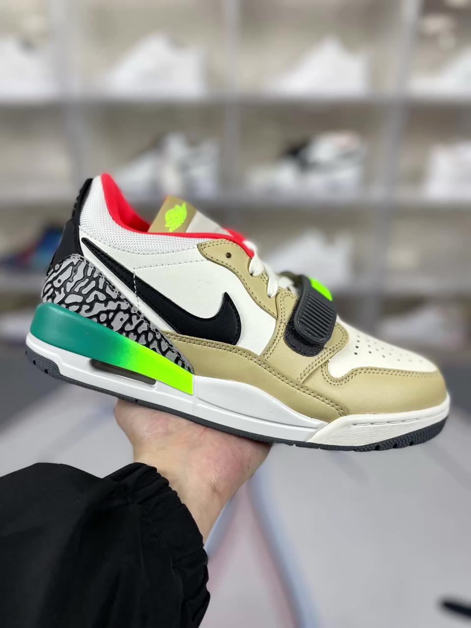 Jordan Legacy 312 Low Basketball Shoes Khaki White