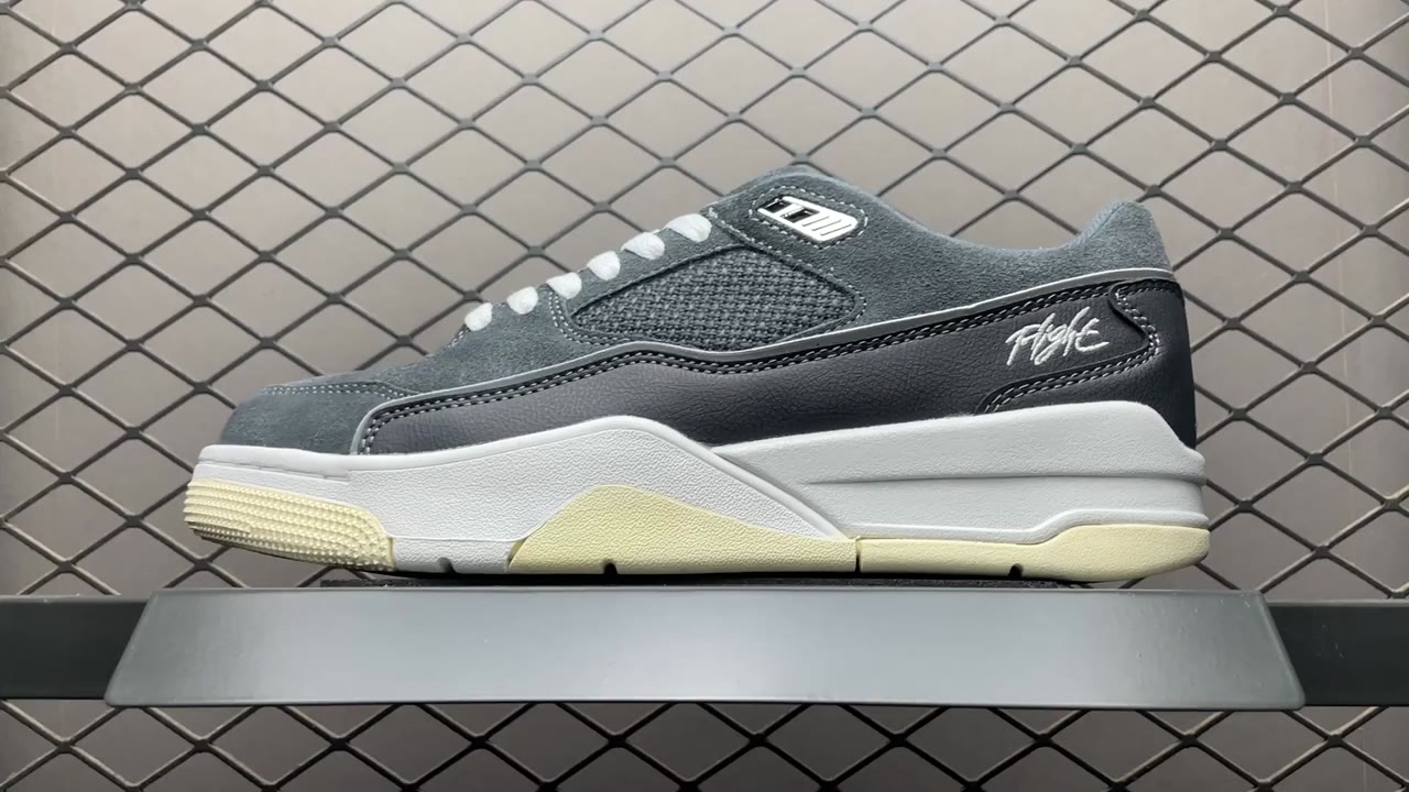 Nike Flight Court SP AJ Low-Top Basketball Shoes Multi (NIKEFL)