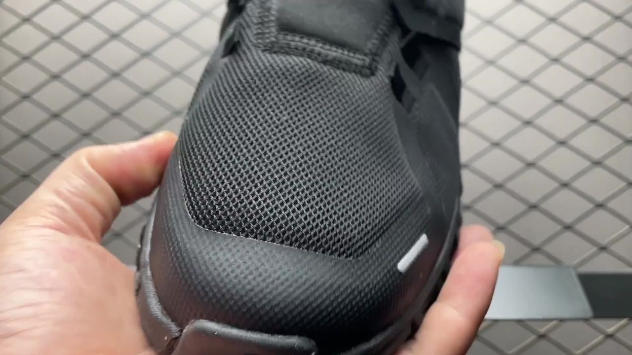On Cloud 6 Low-Top Sneakers Multi (ONCLOU-97)
