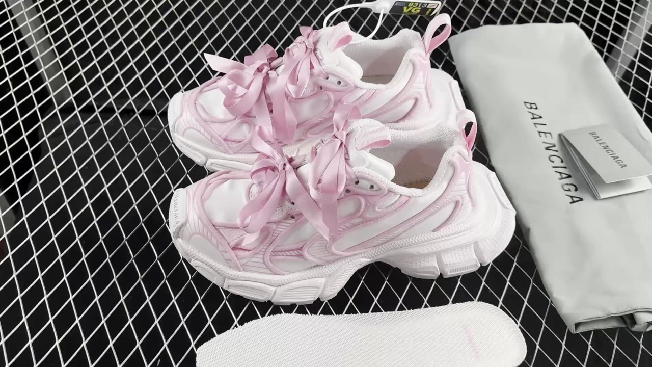 Balenciaga Phantom Low-Top Running Shoes Multi (BALENC-30)