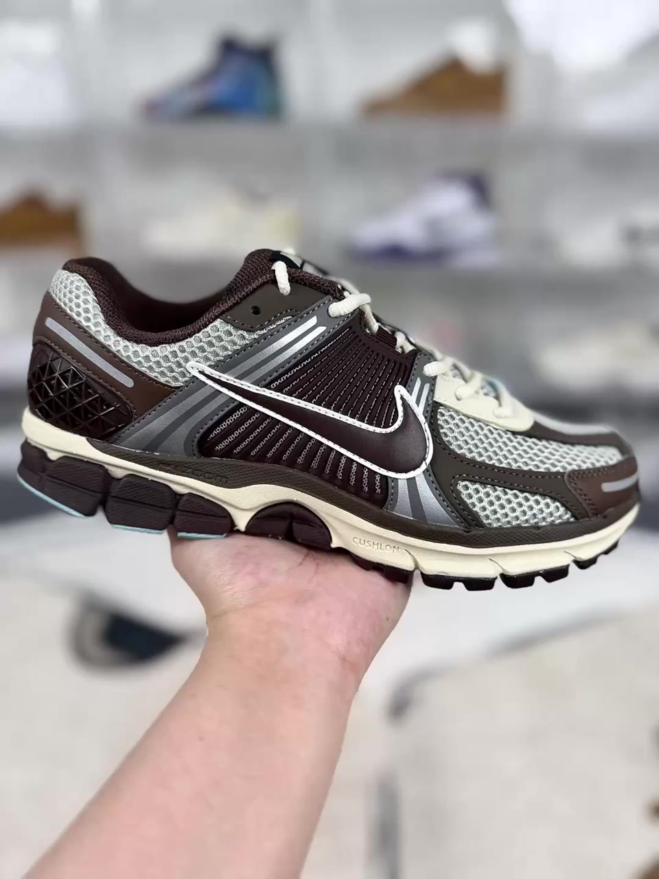 Nike Vomero 5 Low-Top Running Shoes Multi (NIKEVO-59)